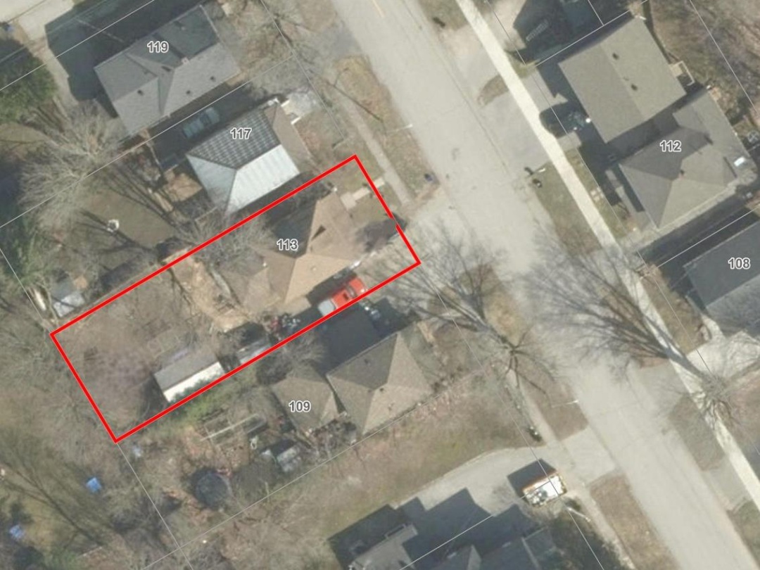 113 Douglas Street, Orillia