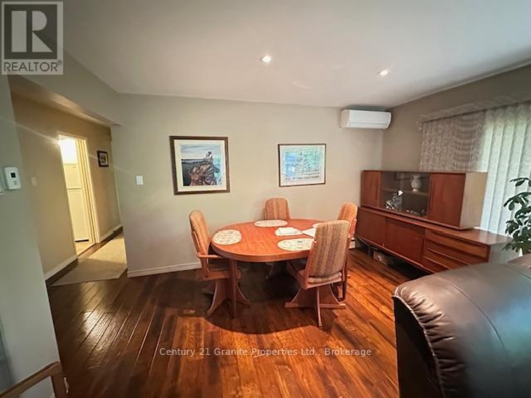45 Isabella Street, Parry Sound