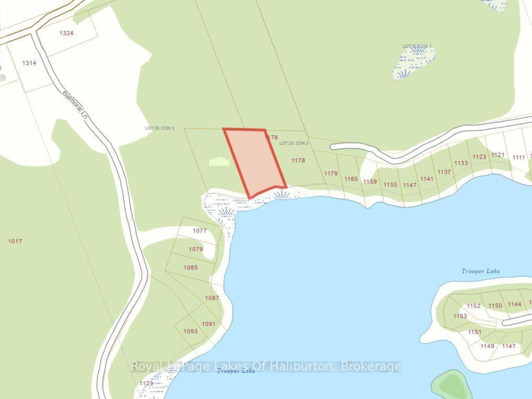 1047 Balmoral Lane, Trooper Lake