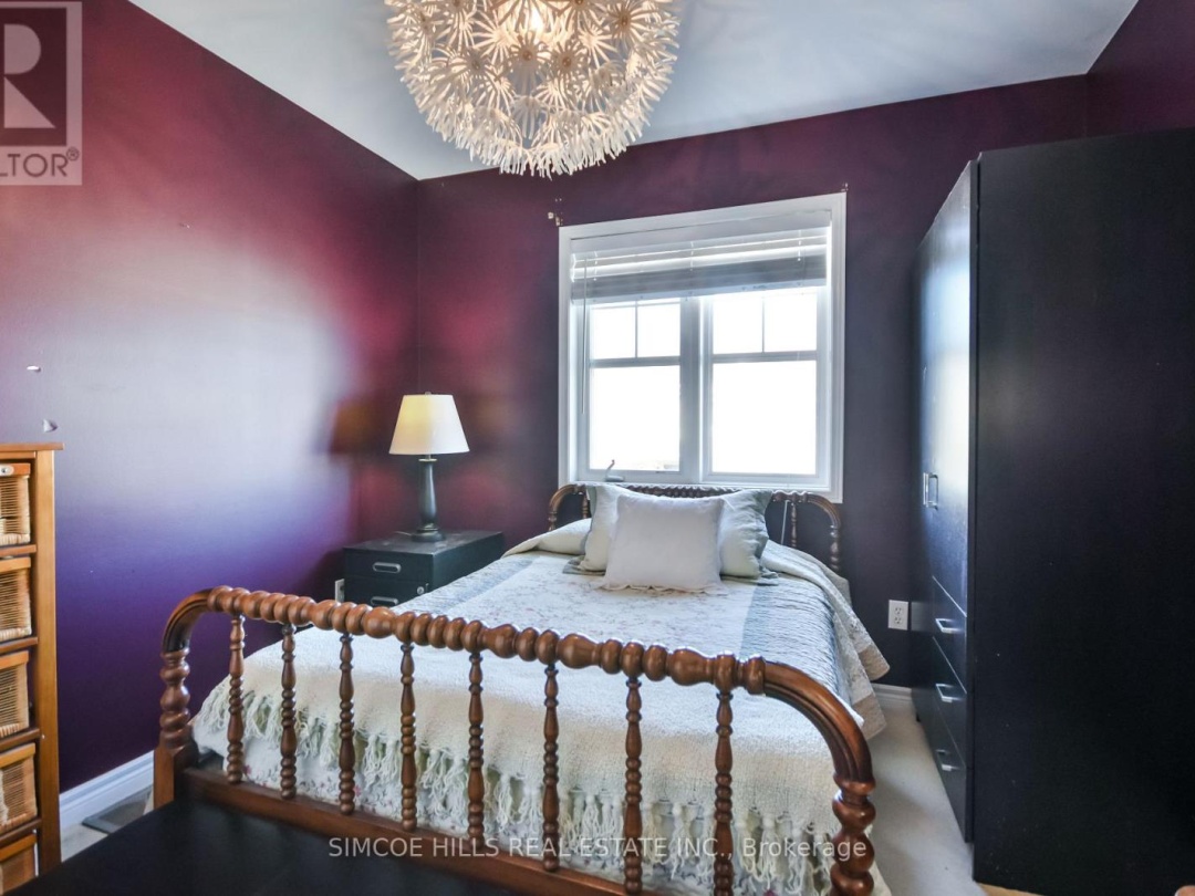 17 - 800 WEST RIDGE BOULEVARD, 