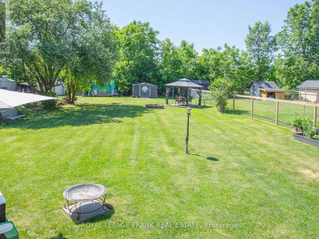 11 WHITESIDE STREET, 