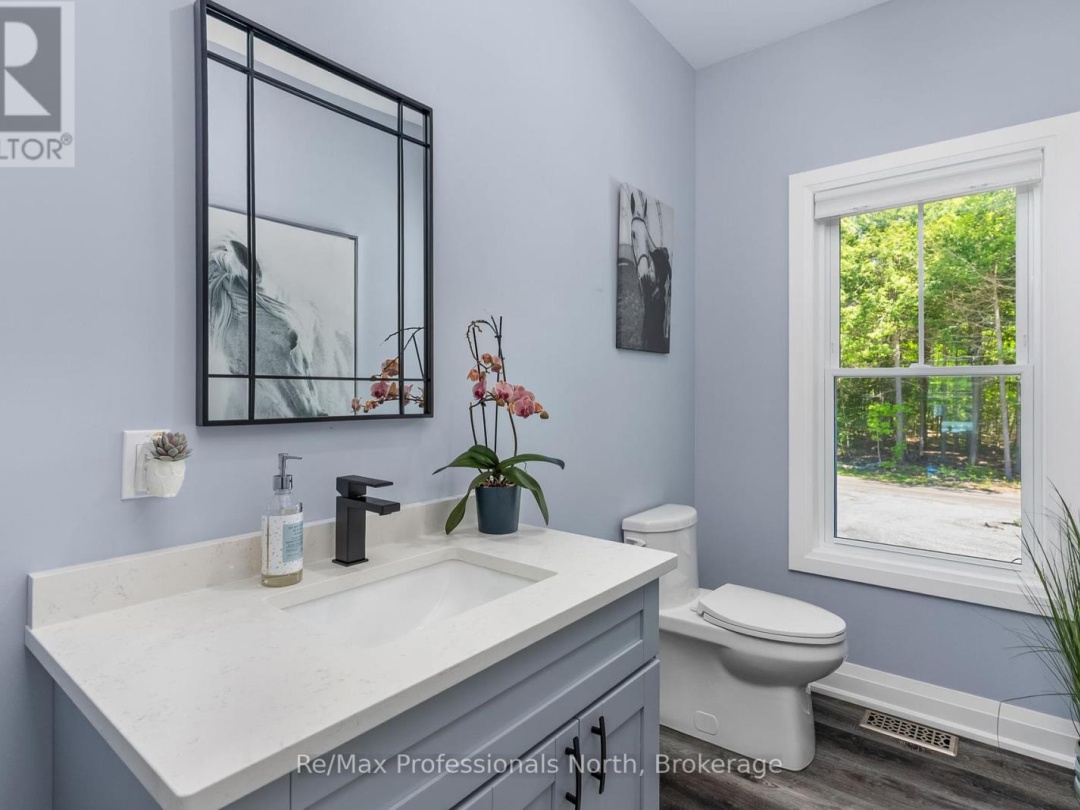 1076 XAVIER STREET, 