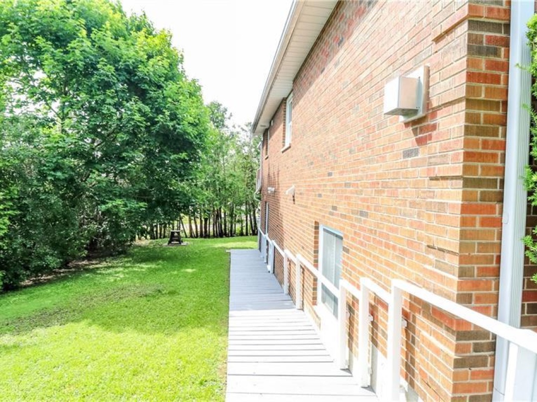 1 MARIPOSA Drive, 