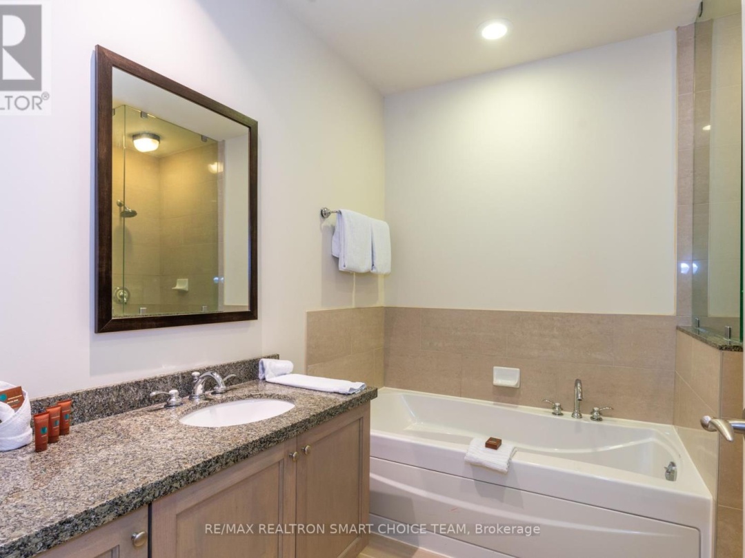 L204-A1&B1 - 1869 MUSKOKA 118 ROAD W, 