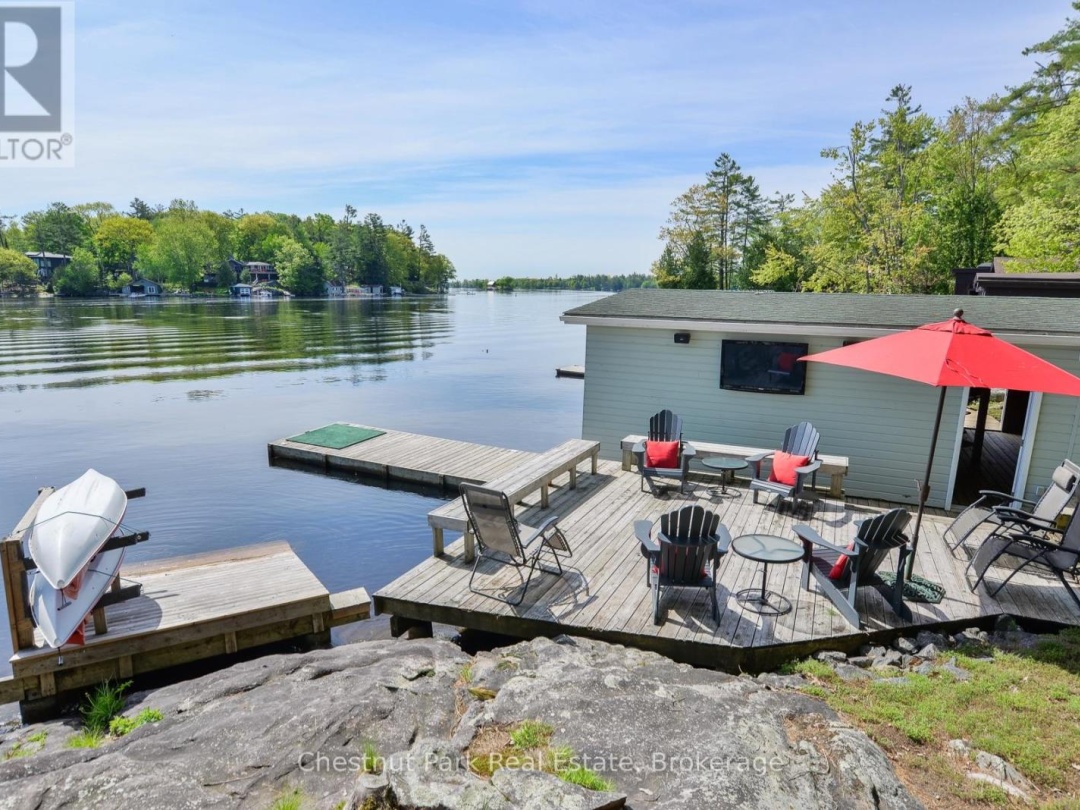 4558 Riverview Drive, Sparrow Lake