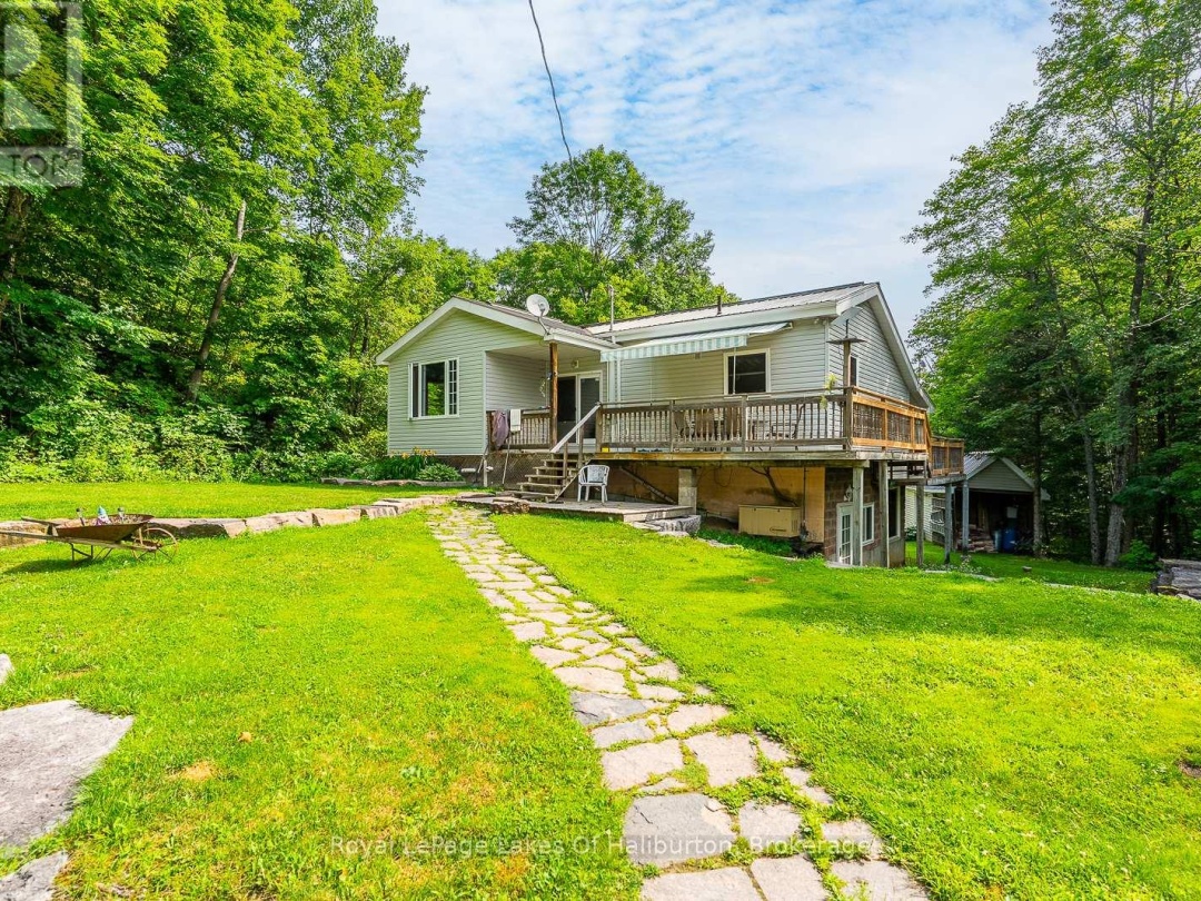 1272 Little Bob Lake Road, Little Bob Lake