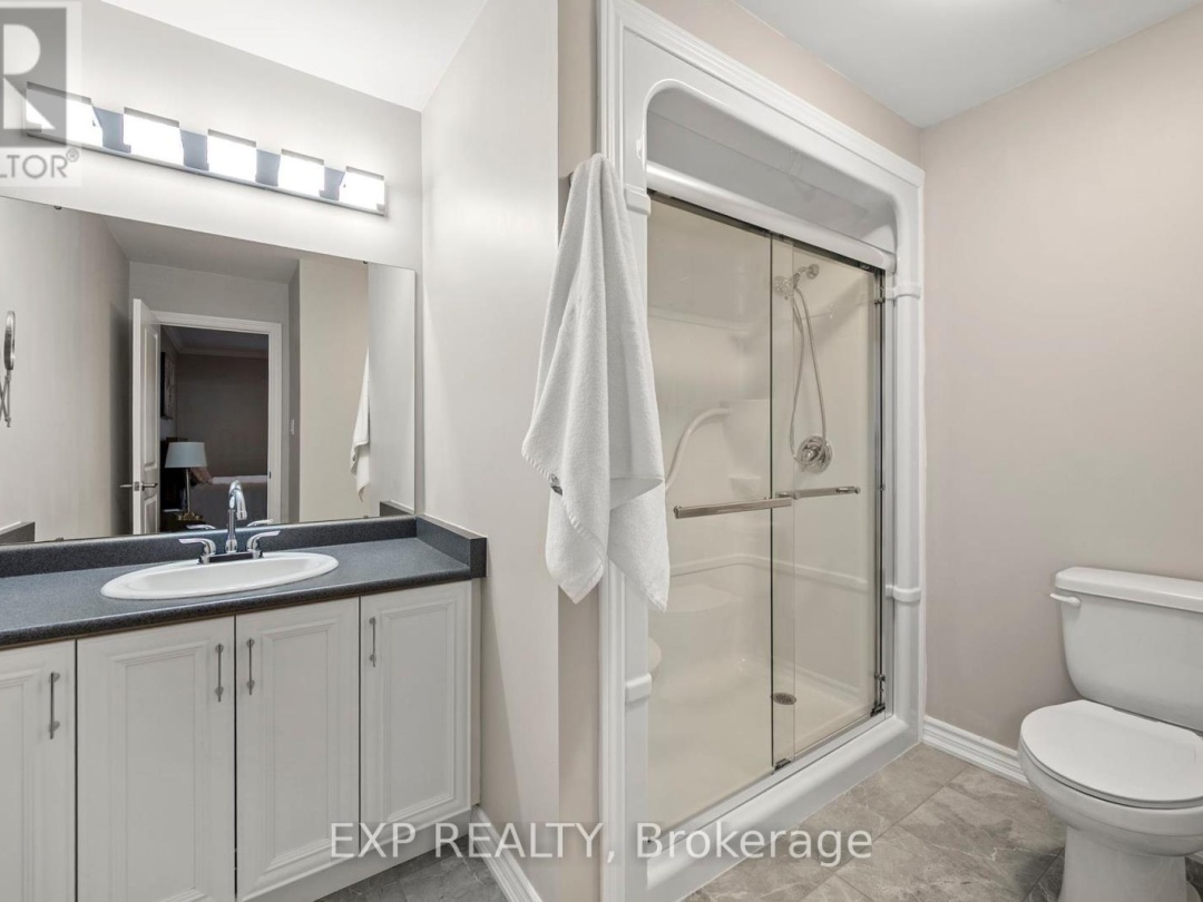 10 SINCLAIR CRESCENT, 