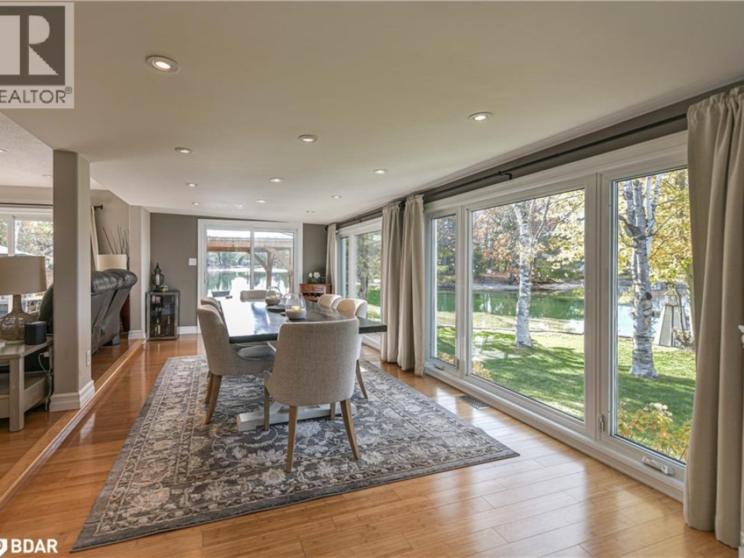 8222 COUNTY RD 169 Road, 