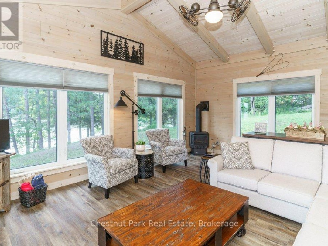 143 South Drive, Lake Vernon