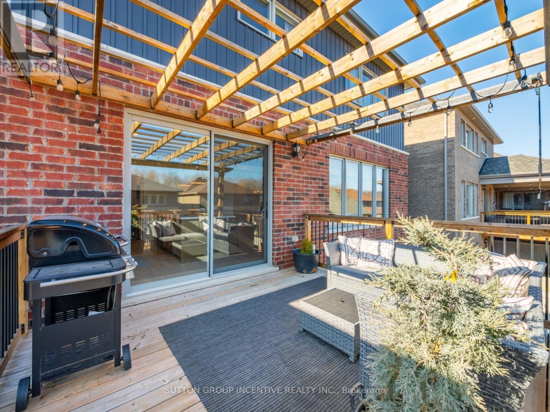 3007 Annalysse Drive, Orillia