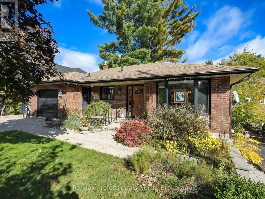 324 Bethune Drive N, Gull Lake