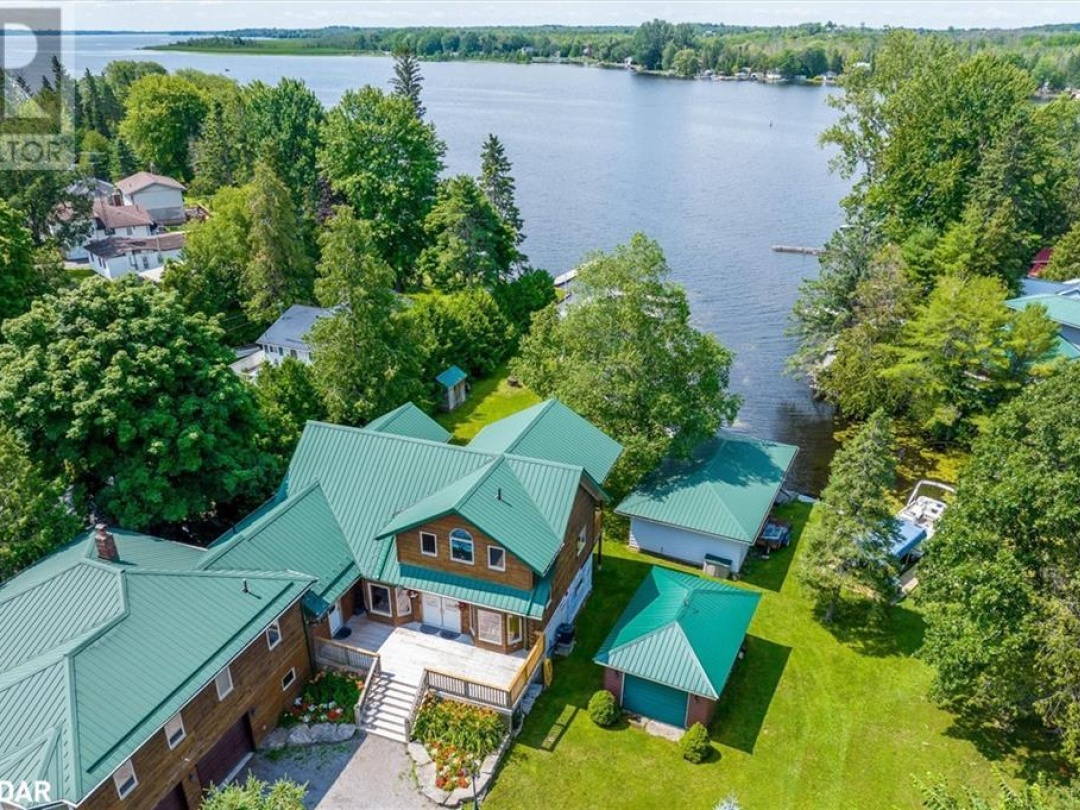 48 Sturgeon Glen Road, Sturgeon Lake