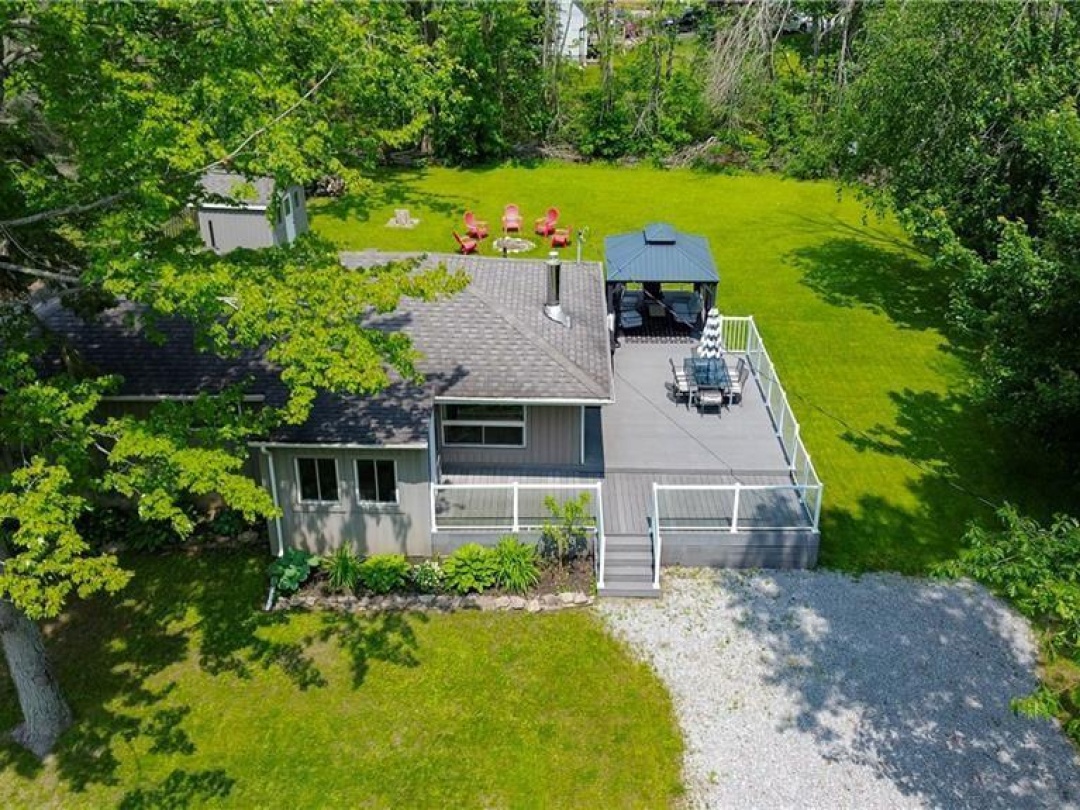 25 BAYVIEW ESTATE Road, 