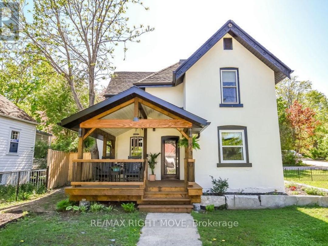 279 Matchedash Street N, Orillia