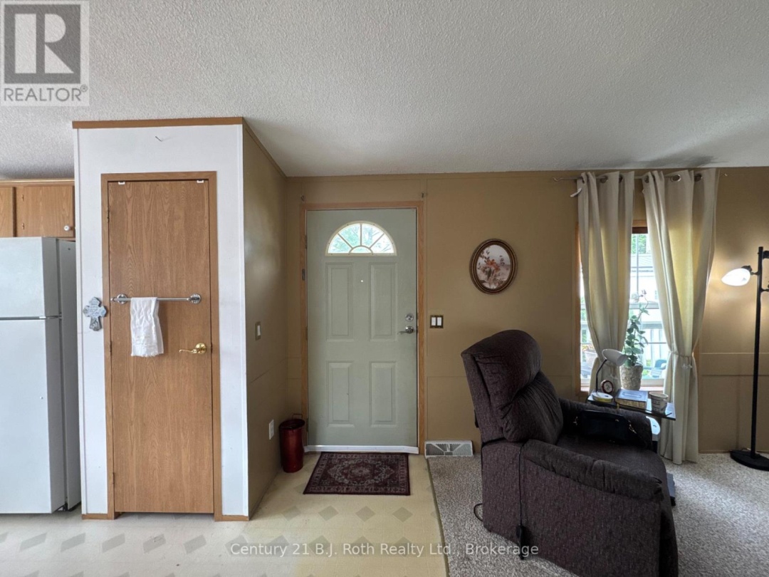 4105 SPRUCE ROAD, 