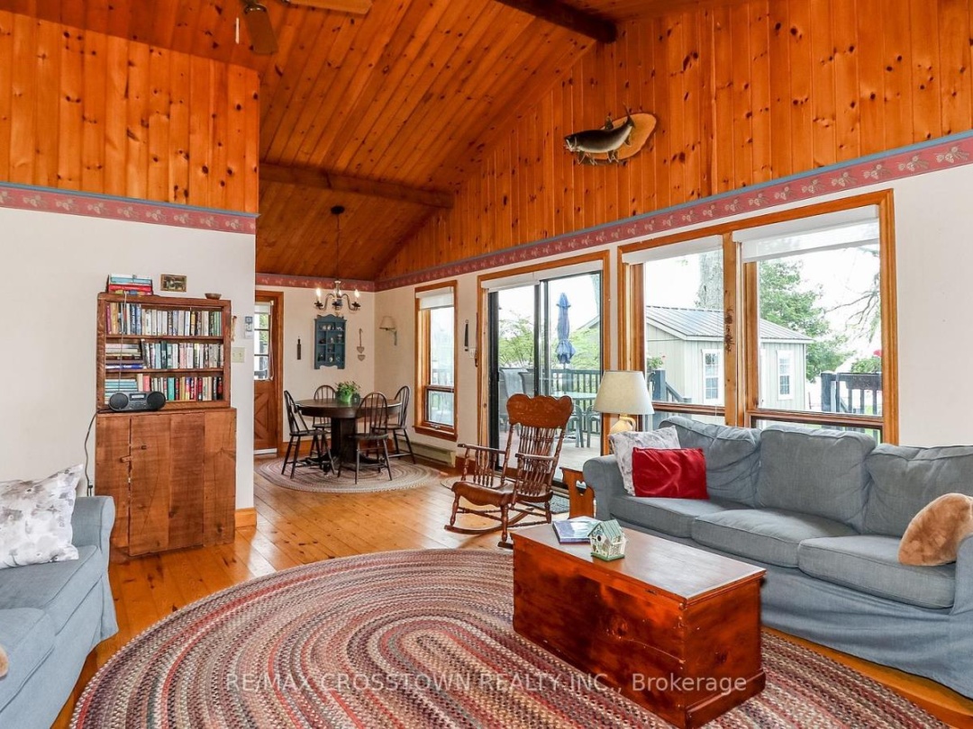 3822 Glenrest Drive, Lake Simcoe