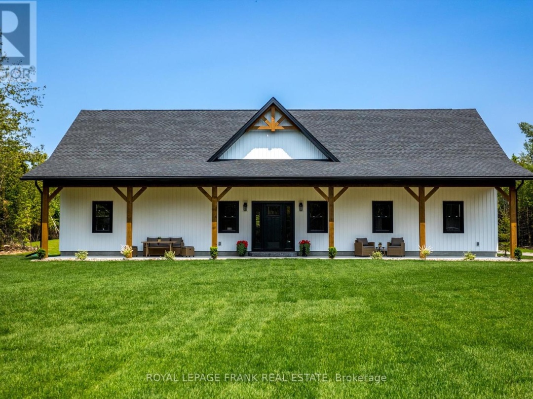 652 County Road 49, Trent Lakes