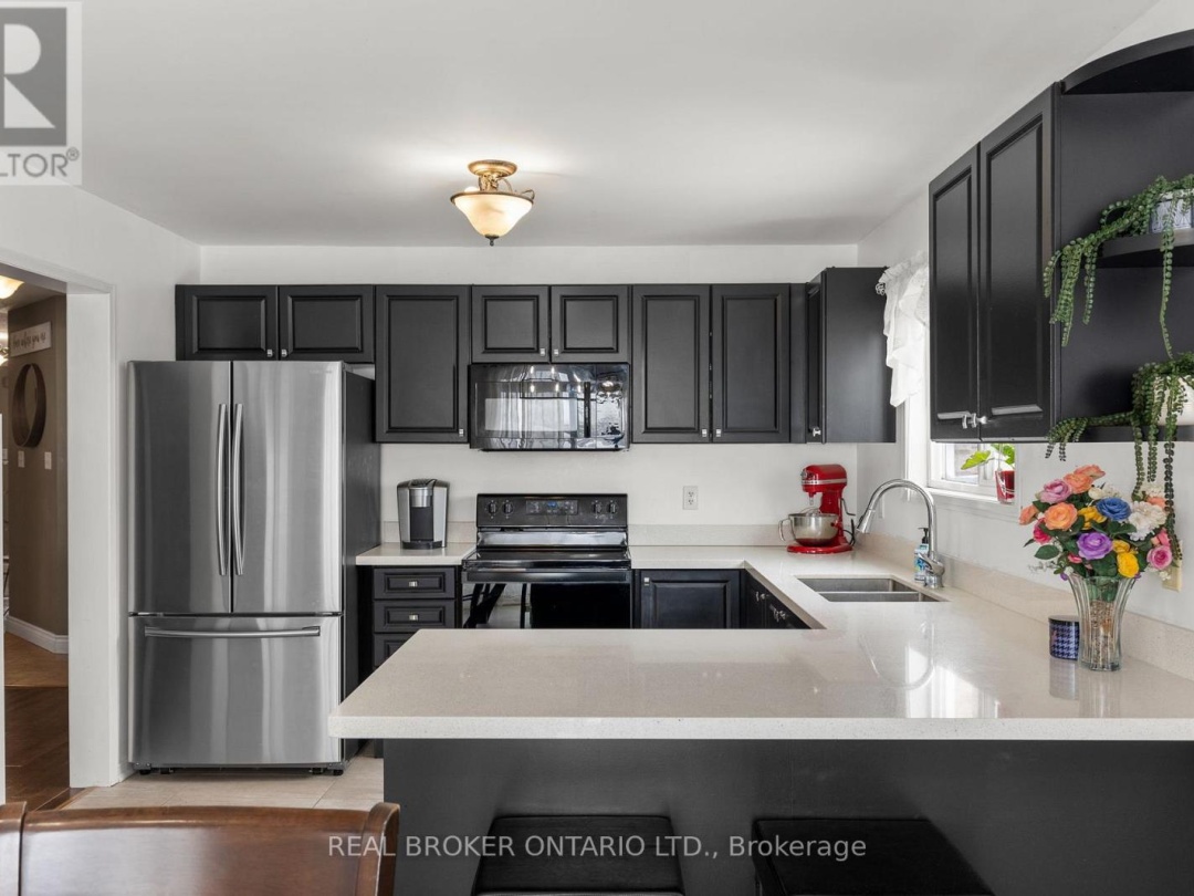 3173 Bass Lake Side Road E, Orillia