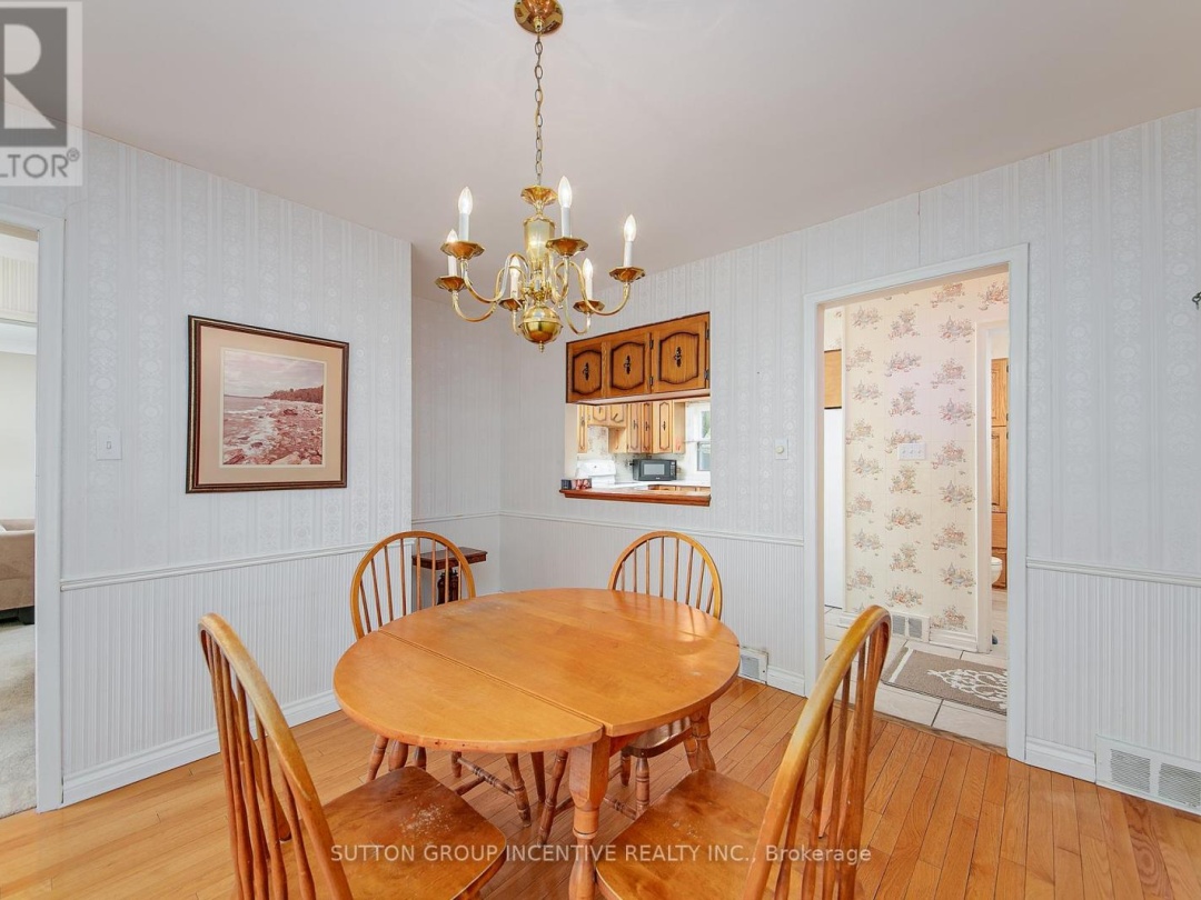 56 Dalton Crescent S, Orillia