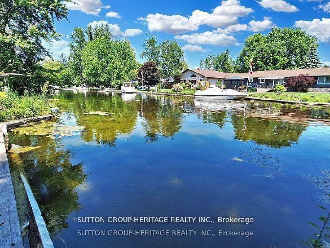 29 Lake Avenue, Lake Simcoe