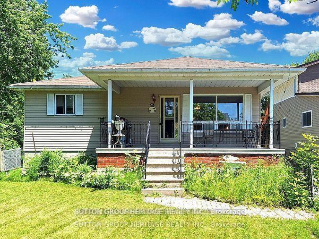 29 Lake Avenue, Lake Simcoe