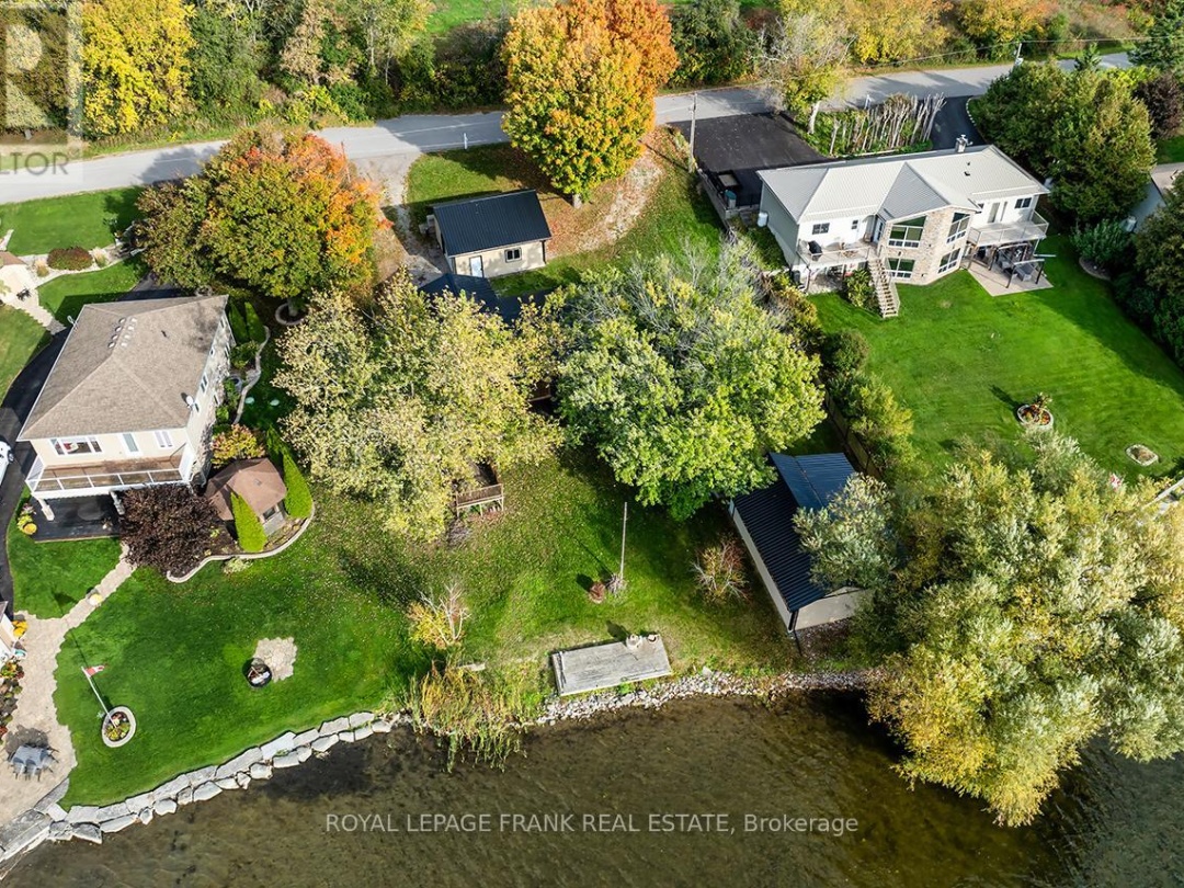 119 OAKDENE CRESCENT, 