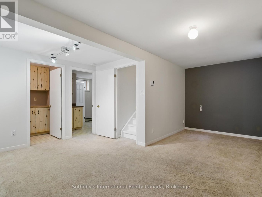 49 Southbank Drive, Lake Muskoka