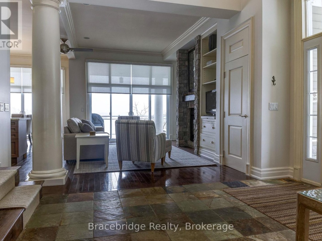 1869 MUSKOKA RD 118 W HIGHWAY, 