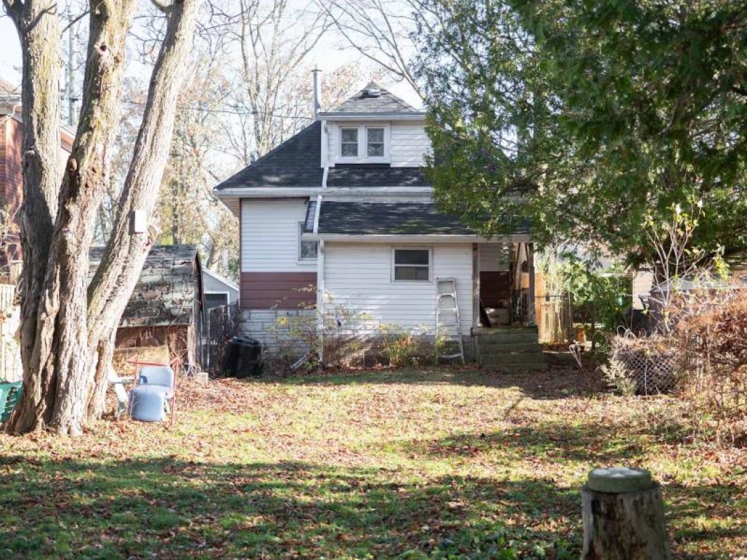 147 Dufferin Street, Orillia