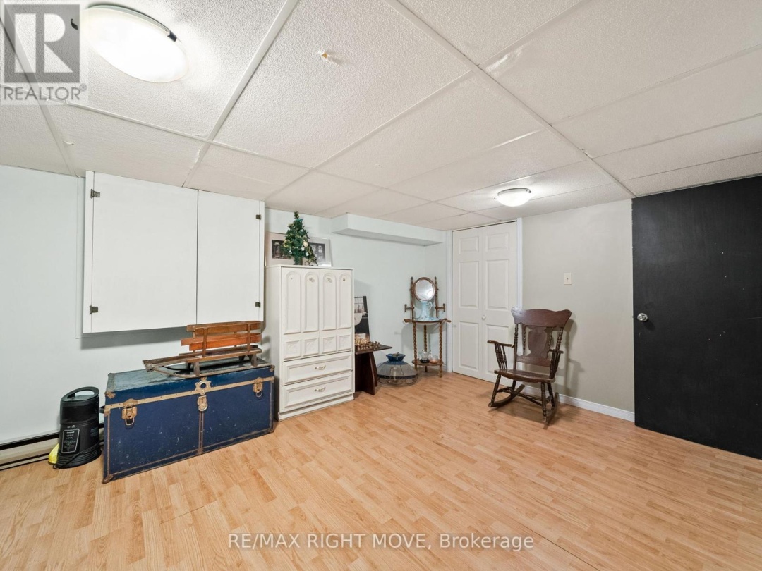 4462 ORKNEY HEIGHTS, 