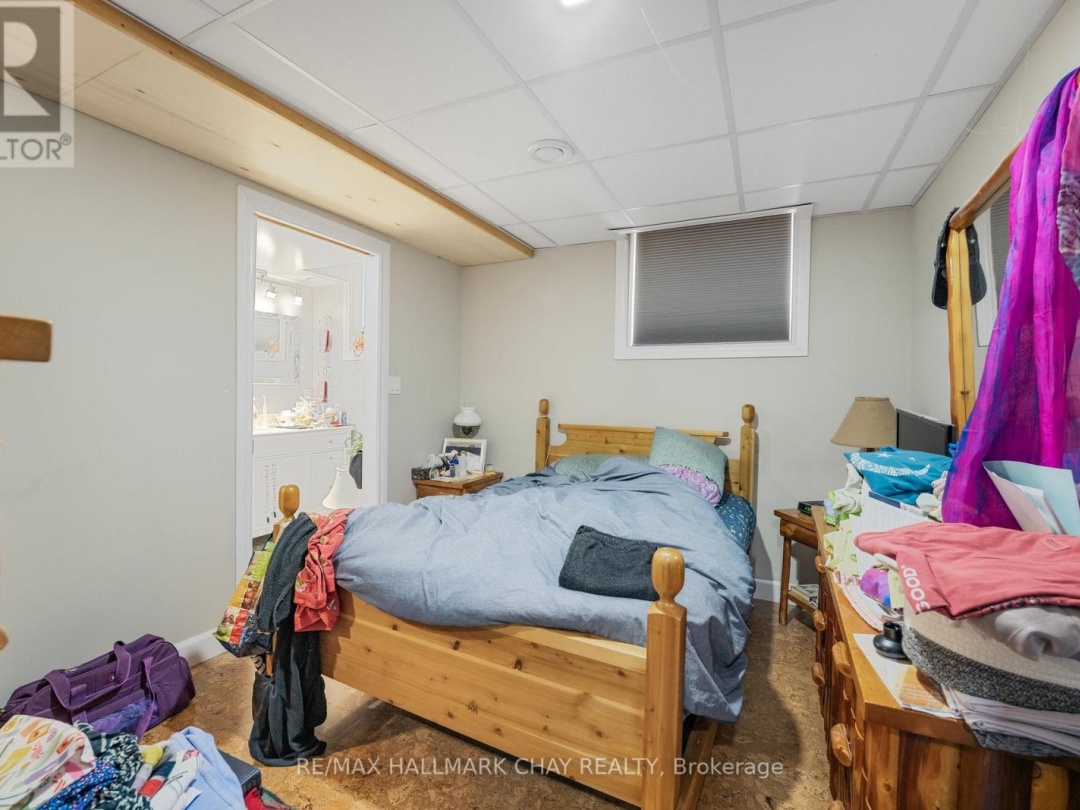 11 WATSON COURT, 