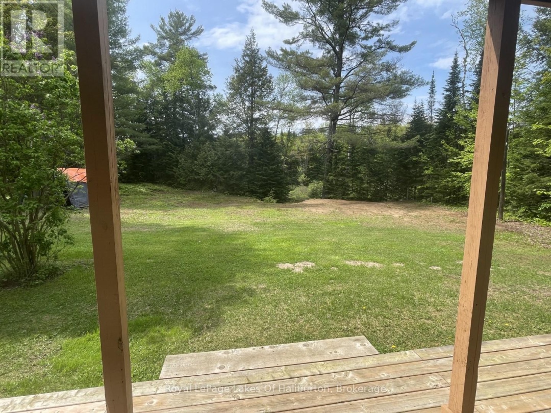 1675 BRAELOCH ROAD, Kennisis Lake