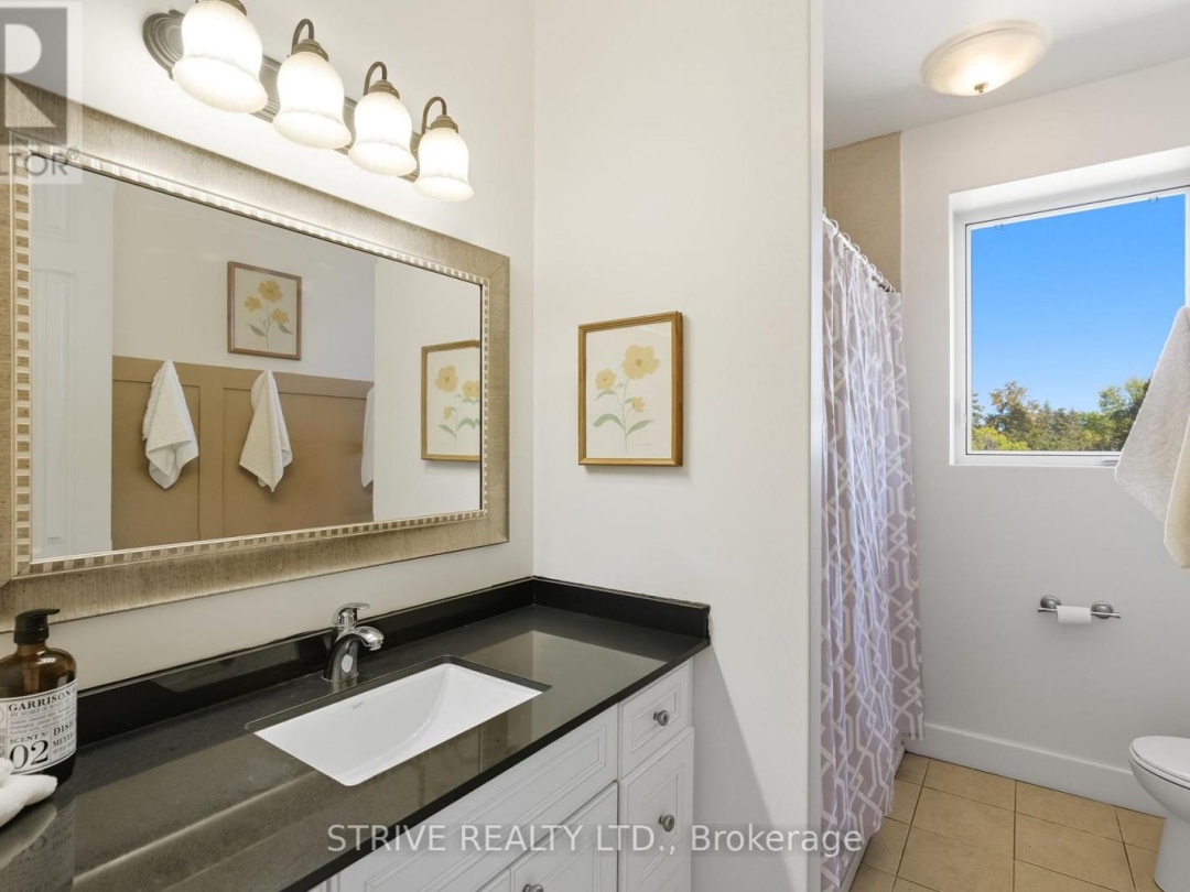 165 BAYSHORE DRIVE, Ramara