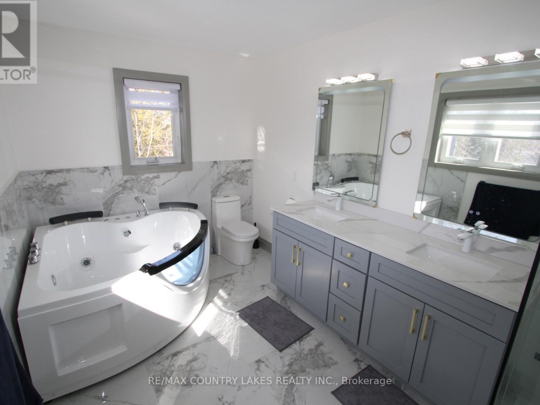 20A Hargrave Road, Mitchell Lake