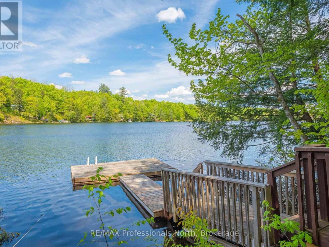 1023 Maiden Trail, Bob Lake
