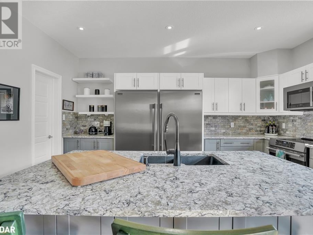 5 CHARLIE RAWSON BOULEVARD Boulevard, 