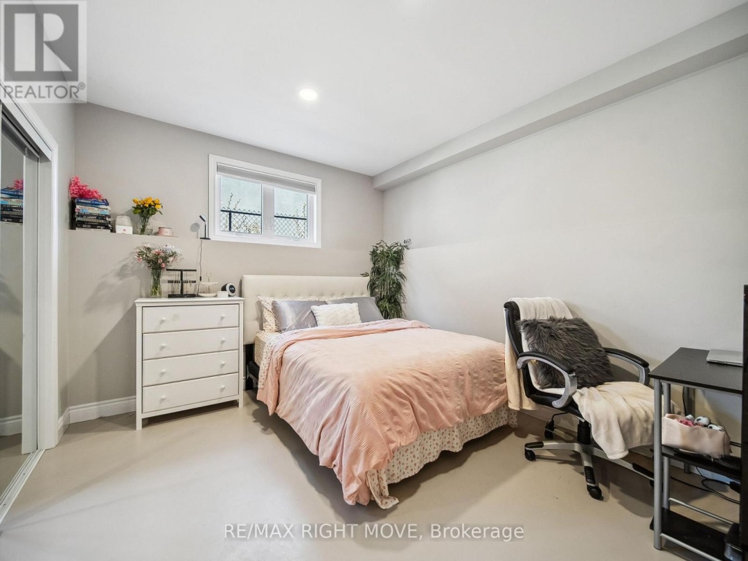 1 & 2 - 112B CREIGHTON STREET, Ramara (Atherley)
