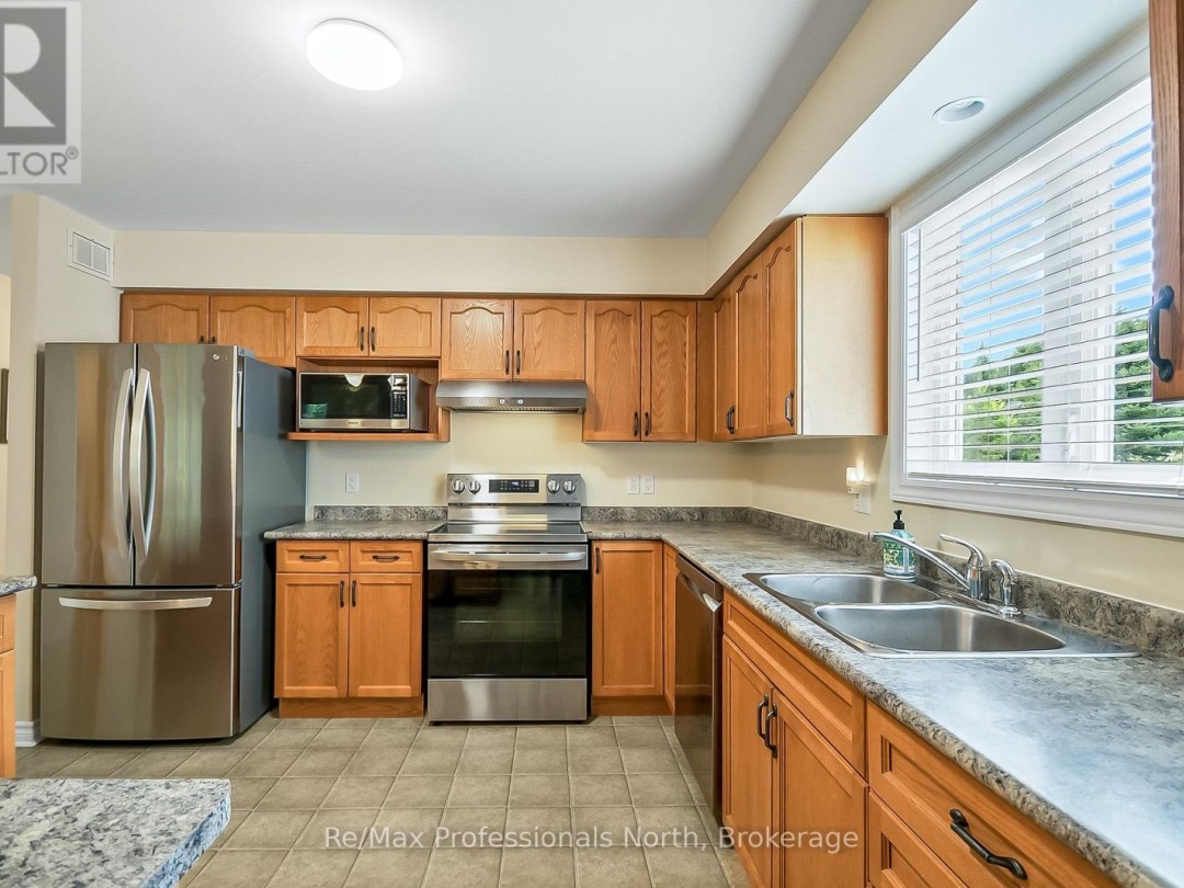 136 HEDGEWOOD LANE, 