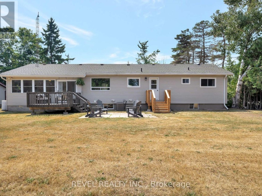 595 HICKORY BEACH ROAD, 