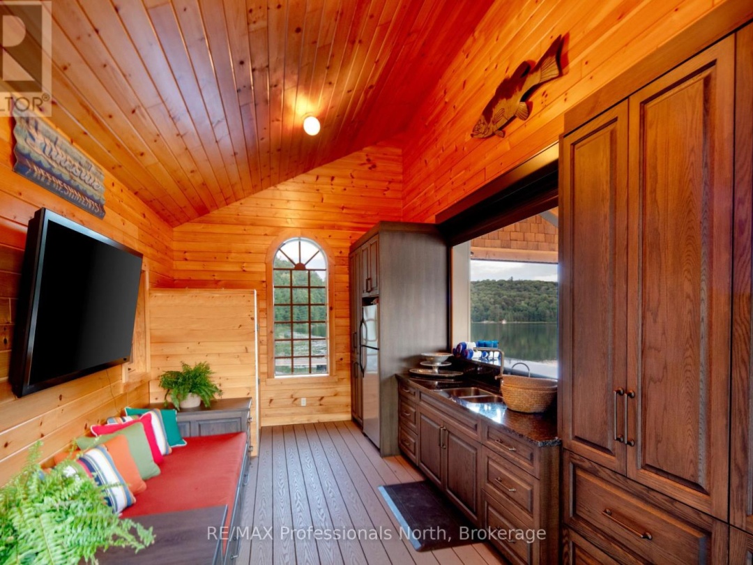 1600 MISTY KNOLL TRAIL, Klaxon Lake
