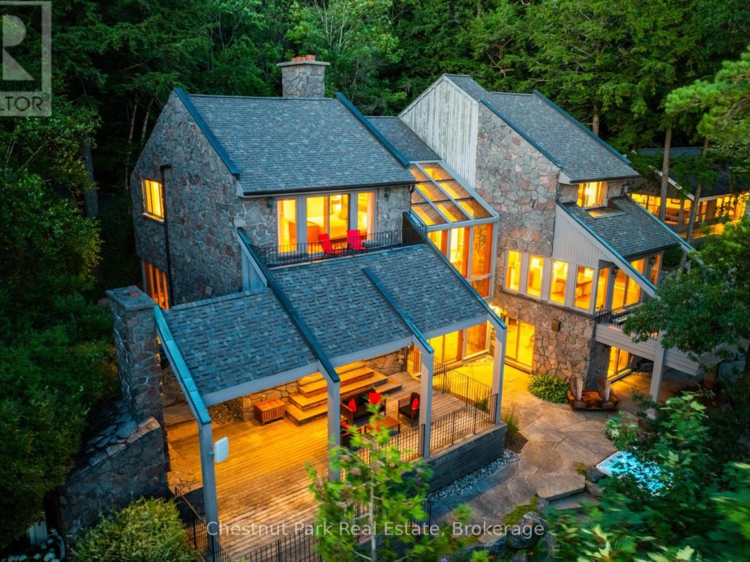 10 Wyldewood Road, 