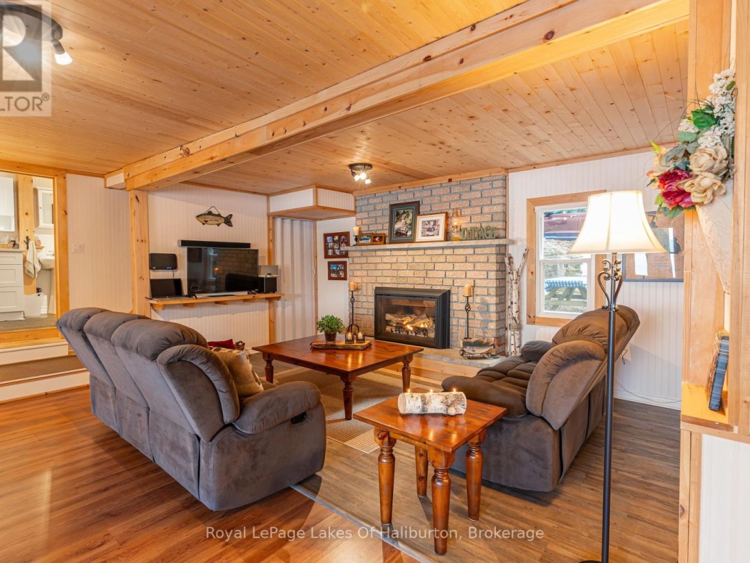 1117 Trellis Trail, Bob Lake