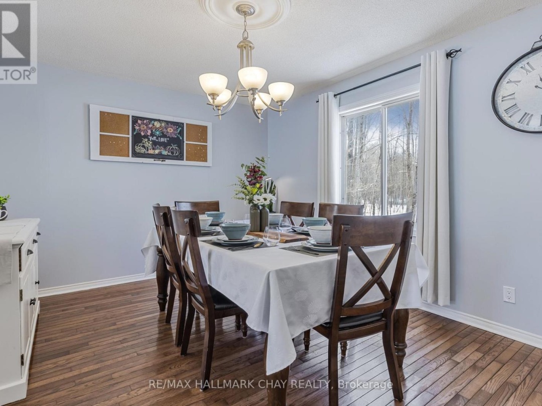 5810 Lowanda Lane, Ramara