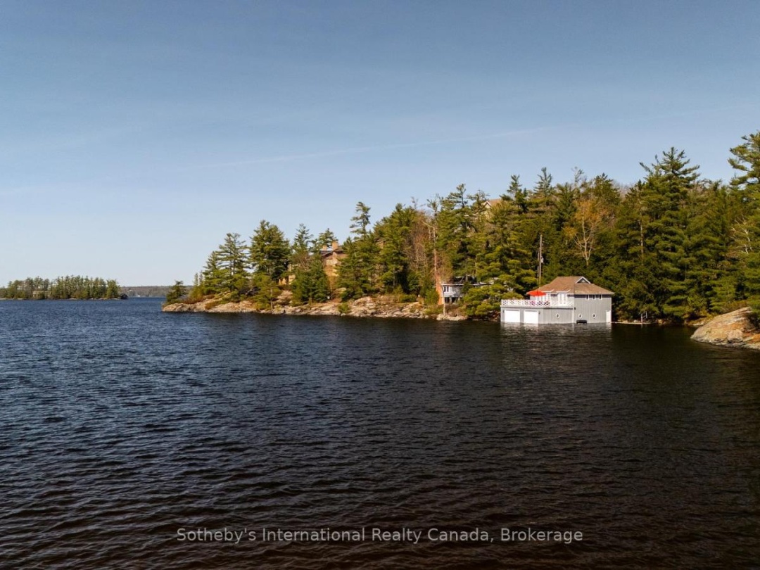 1-1076 BIRCH POINT ROAD, Lake Muskoka