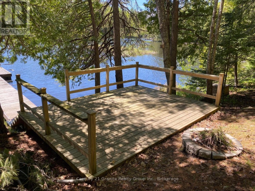 1037 ROTUNDA DRIVE, Contau Lake