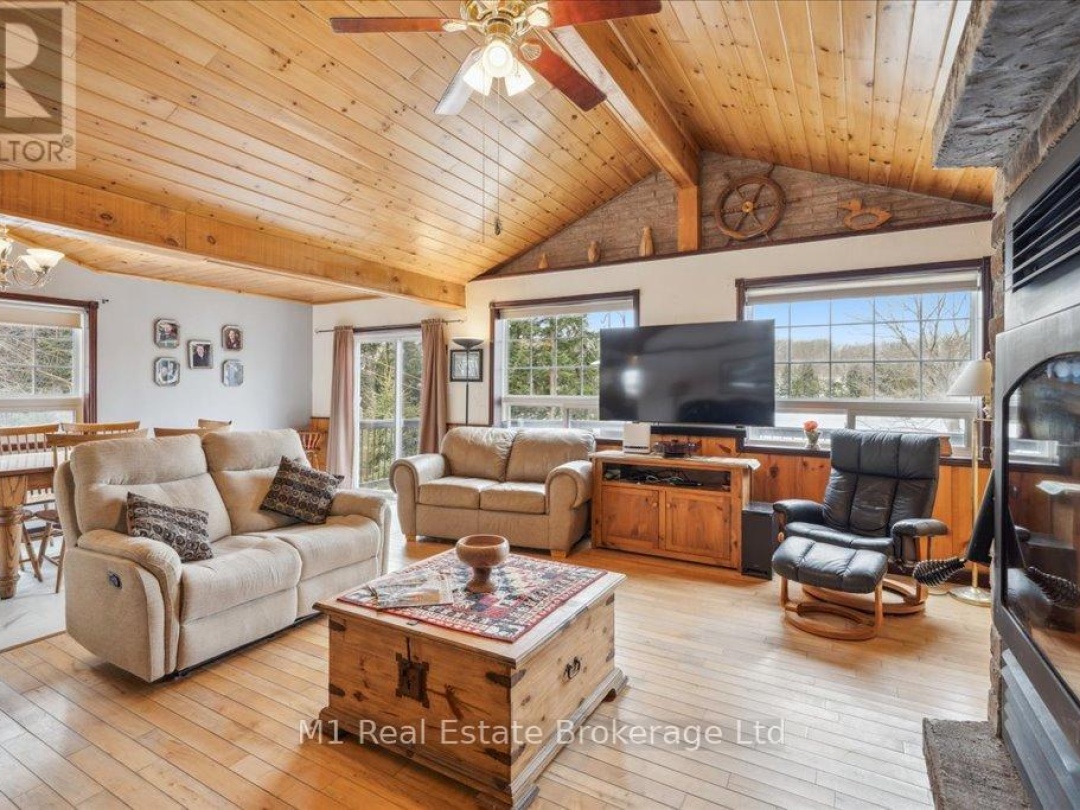 16A Hayhoe Road, Silver Lake
