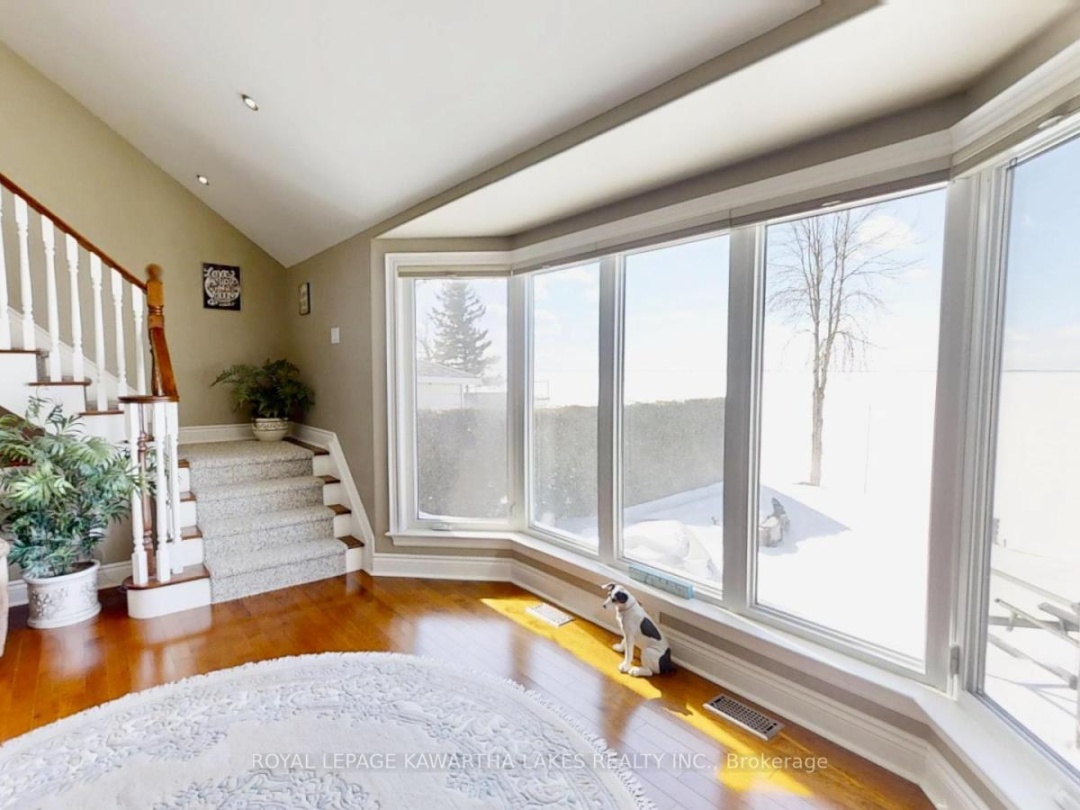 24 MCLENNANS BCH ROAD, Lake Simcoe