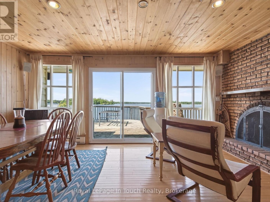 2 IS 270 SIX MILE LAKE ISLAND,