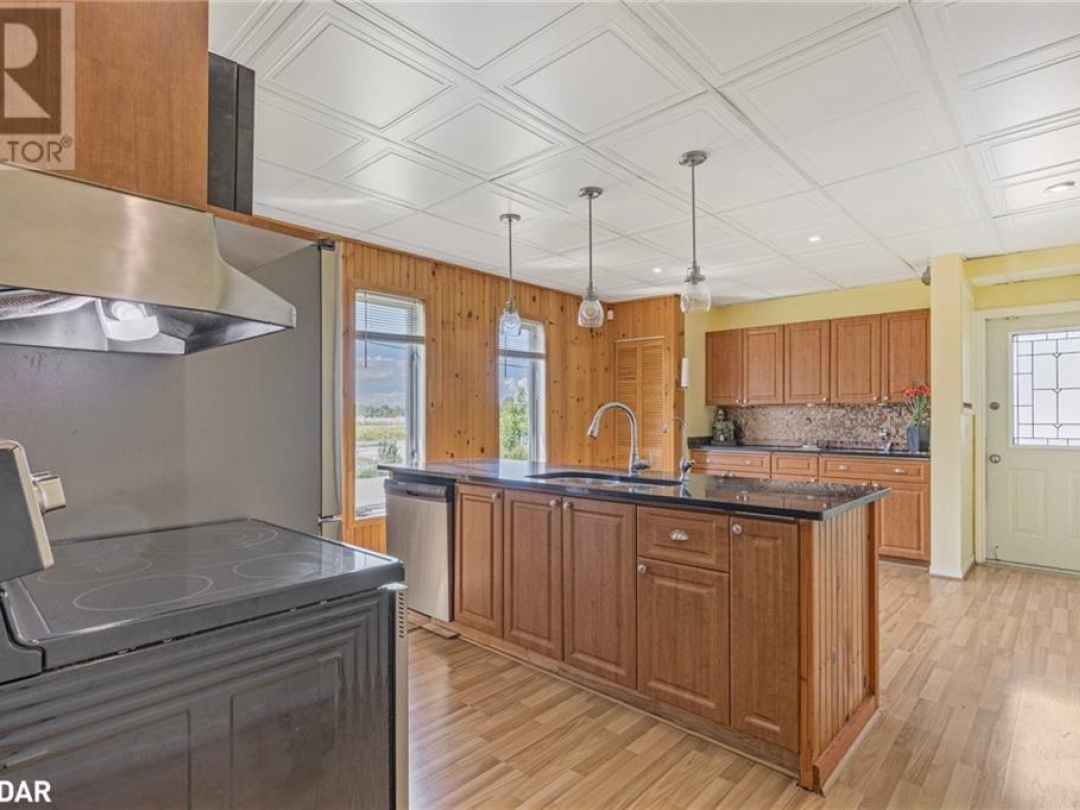 4201 Huronia Road, Severn