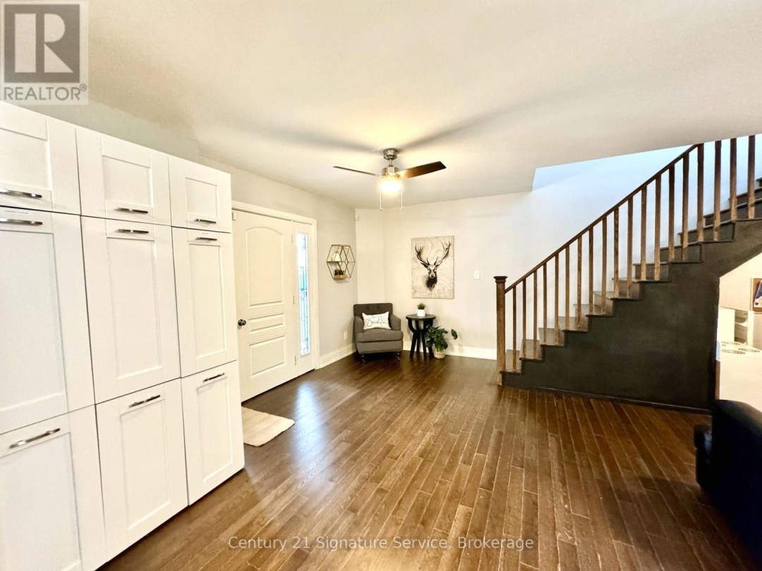 127 Maskinonge Road, Georgian Bay